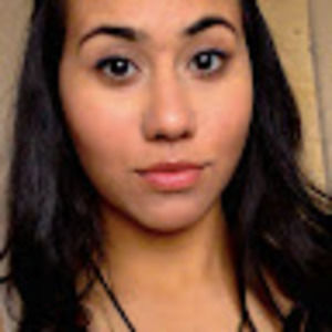 Meet your Posher, Anna-simone